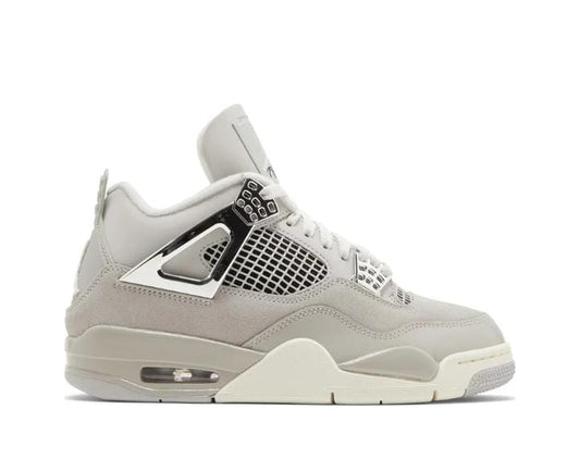 JORDAN 4 FROZEN MOMENTS