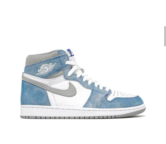 Nike Air Jordan 1 Hyper Royal